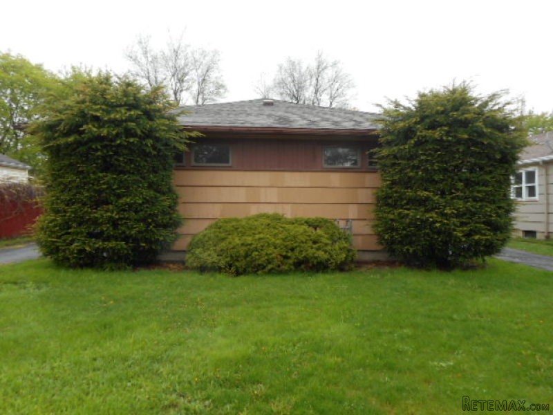 261-263 Burrows Str 02 Rochester, NY..