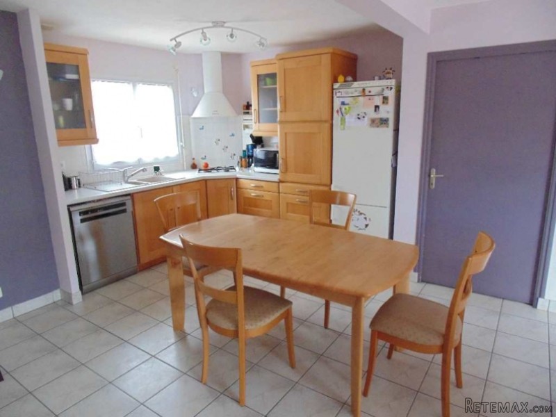 4 Bedrooms - Maison - For Sale