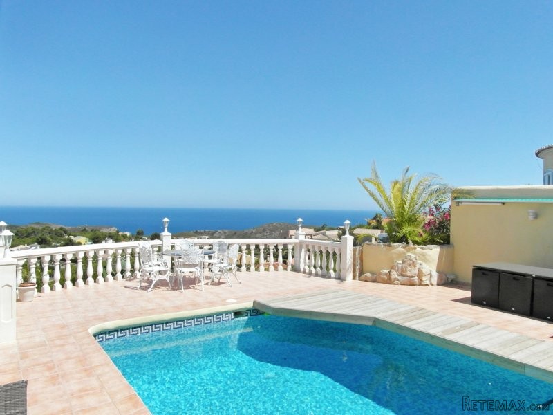 Luxurious villa with impressive sea.. - 2