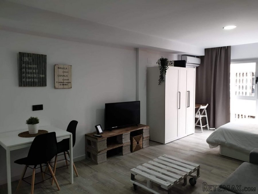 Estudio reformado con una habitación doble y un.. - 4