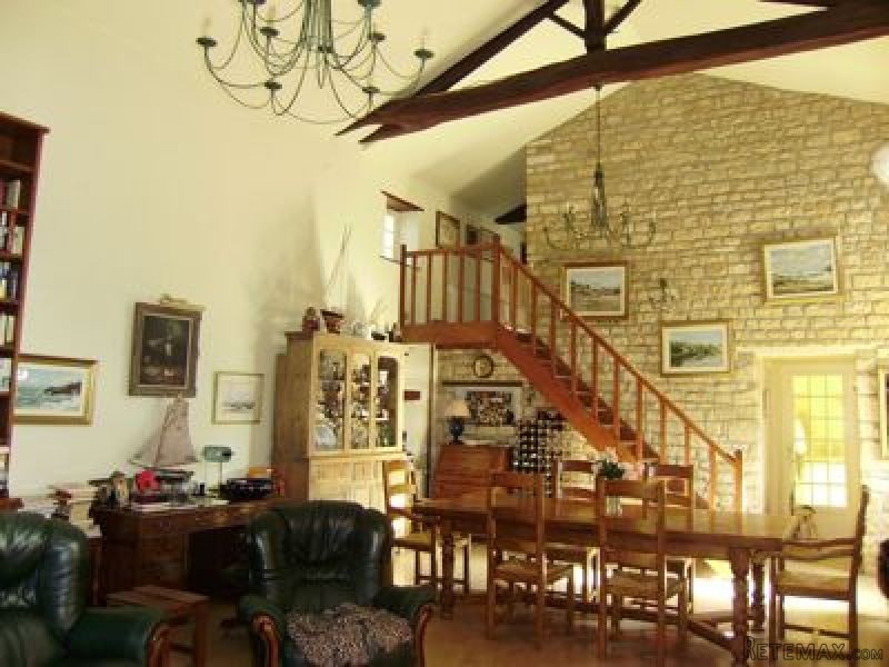 Large Detached Stone Property In Over 1.. - 2