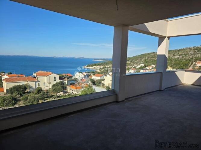 PRIMOŠTEN (DOLAC)- PENTHOUSE SA ČAROBNIM POGLEDOM s8