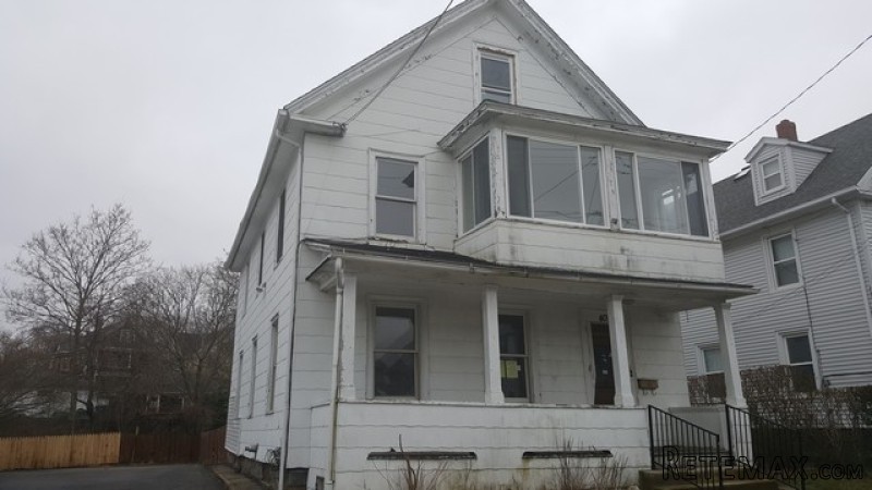 40 Orchard St New London, CT, 06320 New..