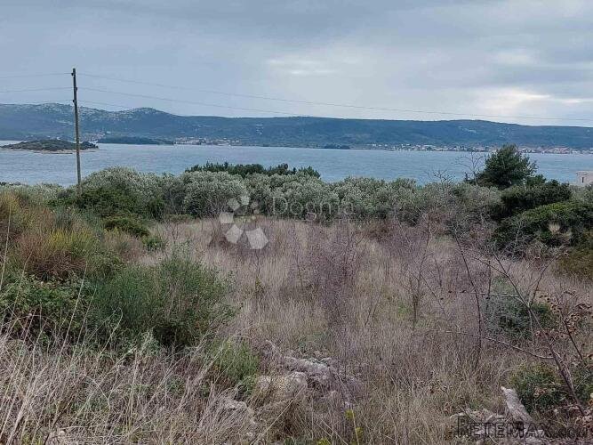 Odličan građevinski teren s pogledom, 200 m od mora - 2