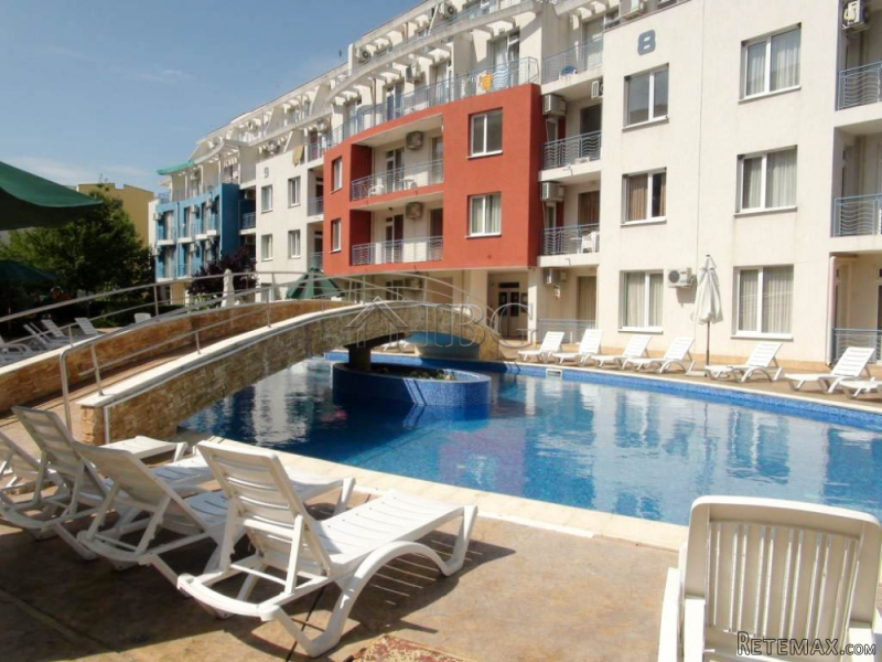 Resale 2-bedroom apartment in Sunny Day..