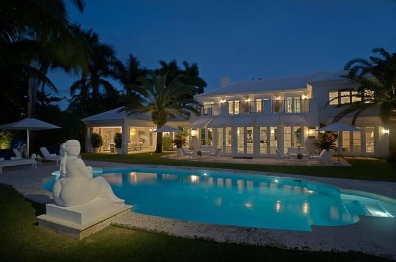 10 bedroom House For Sale: 5050 N BAY RD