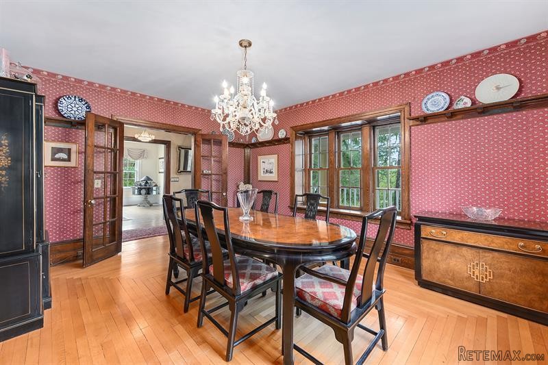 4 bedroom House For Sale: 69 Crest Road.. - 2
