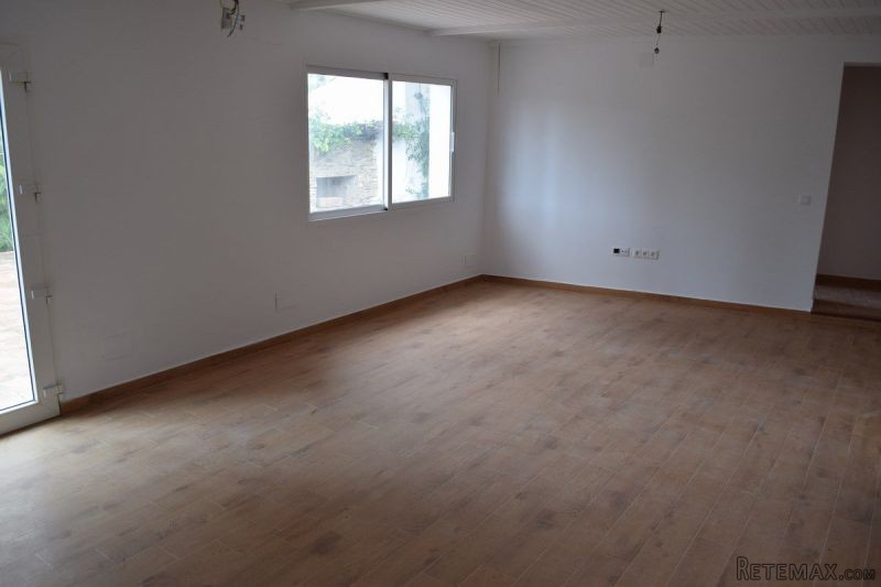 Country Houses for Sale in Vinuela.. - 2