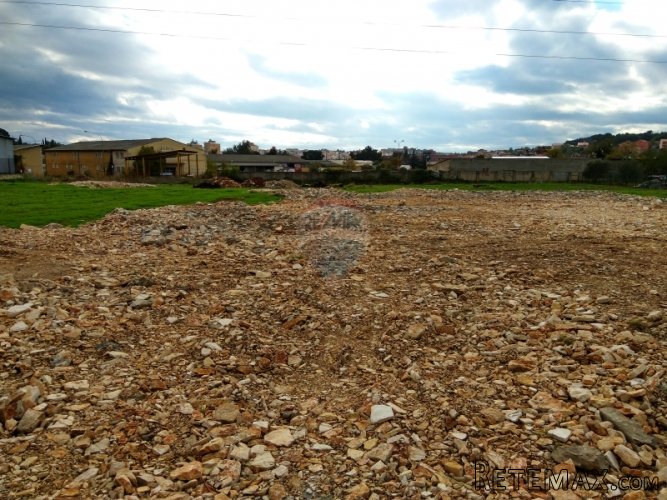 ISTRA, PULA građevinsko zemljište od 4890m2 u... - 2