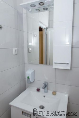 Prodaju se apartmani u Sutomoru - 10