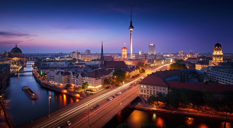 2 Bedroom Apartment with Roof Terrace..