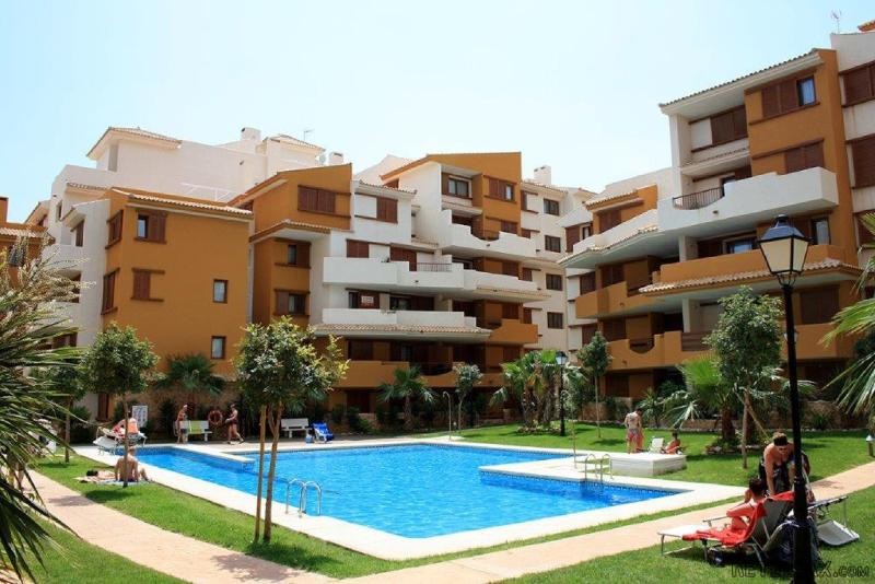 2 Bedrooms - Apartment - Alicante - For..