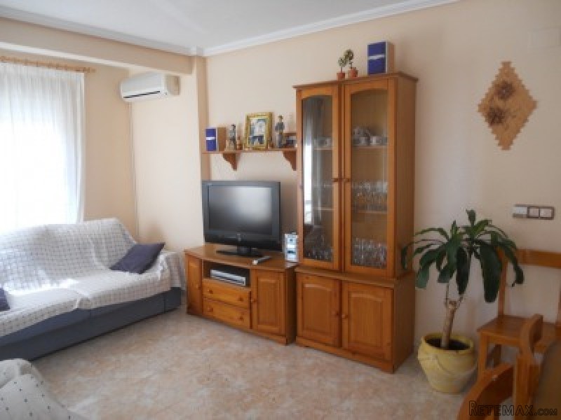 3 bedroom, 2 bathroom Apartment, (build.. - 2
