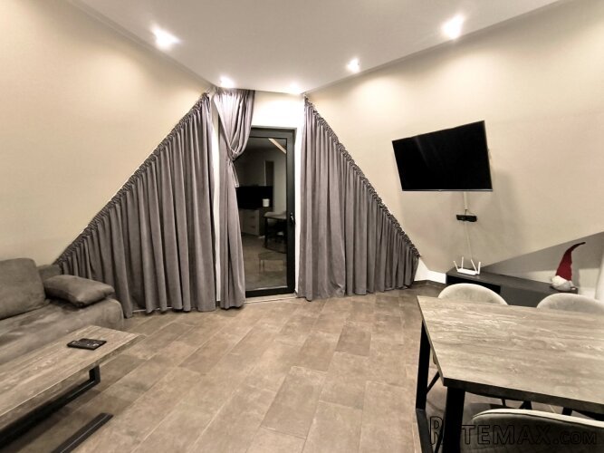 Prodajem apartman na Divcibarama - 2