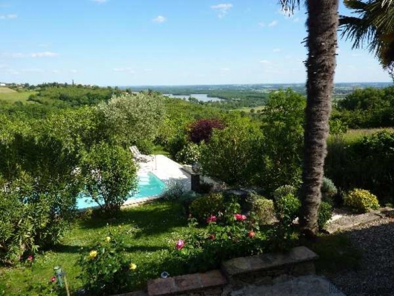 House with Pool and Panoramic Views