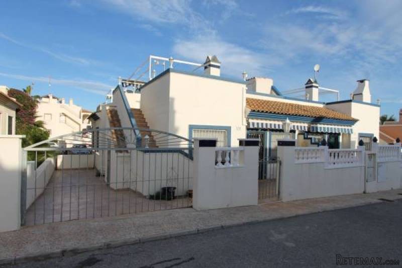 2 Bedroom 1 Bathroom Townhouse In Playa.. - 2