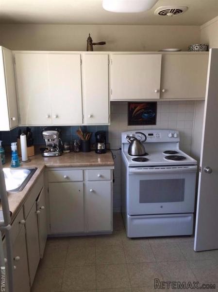 3 bedroom House For Sale: 81 Clairview.. - 2