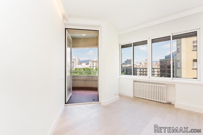 Fully restored apartment for sale next.. - 2