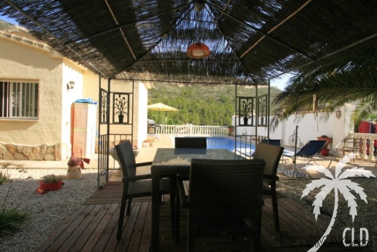 Located just a short drive from the beach of El Portet.. - 2