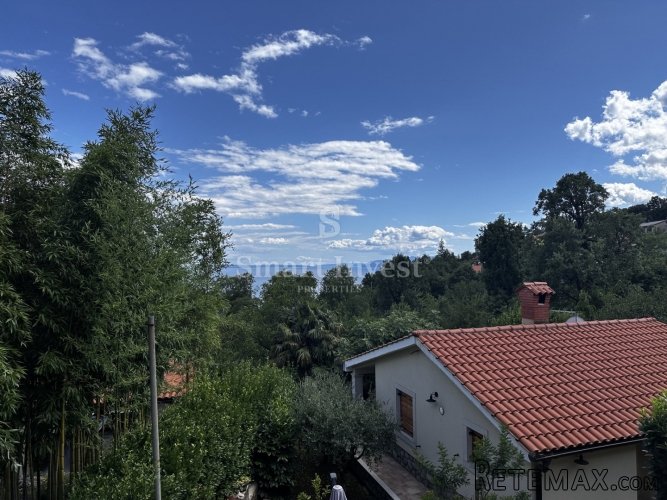 OPATIJA - POBRI, prekrasan stan 2S+DB u mirnom okruženju! - 2