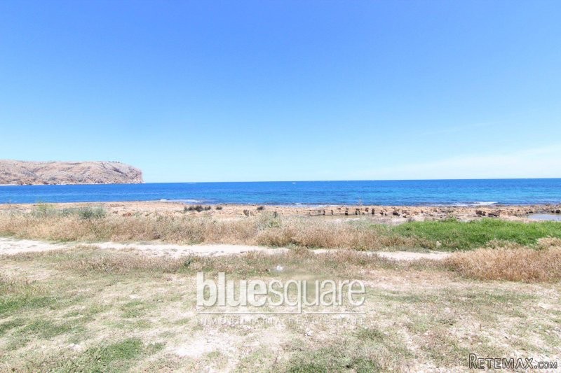 Frontline property in Javea
