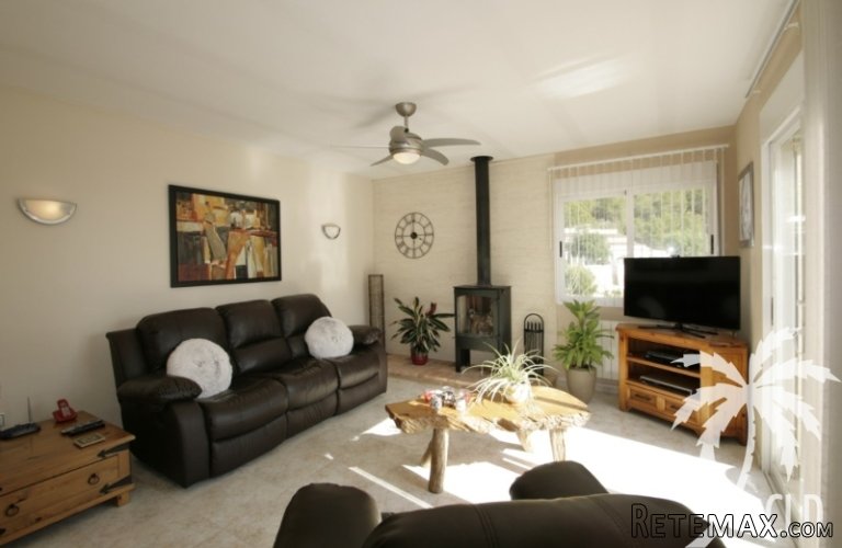 Located just a short drive from the beach of El Portet.. - 3