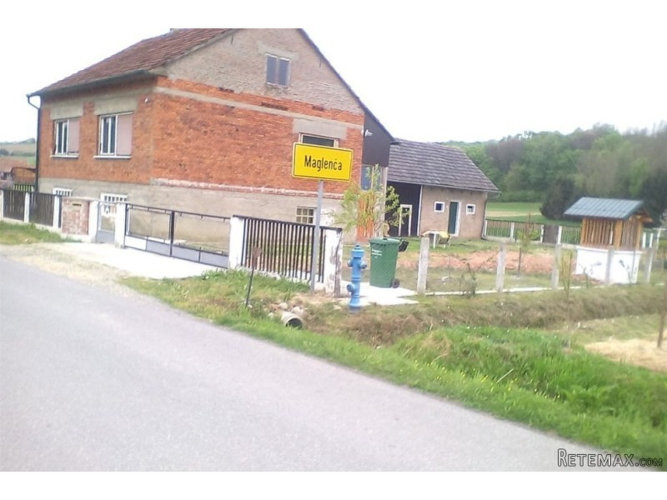 Prodajem kuću imanje
