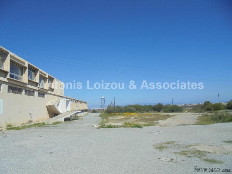 11,372 m2 Residential Land in Deryneia - 2