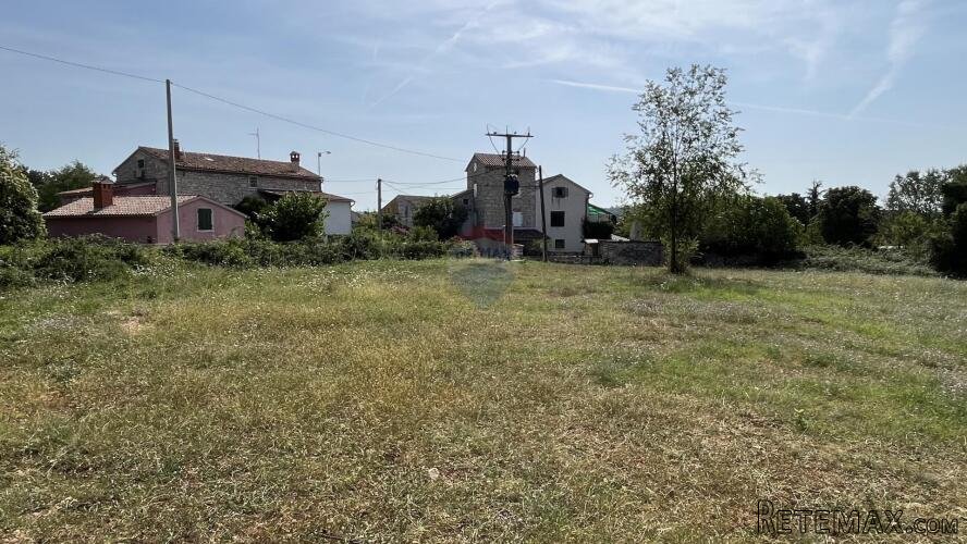 Istra, Višnjan - okolica, građevinsko zemljište na rubu manj - 2