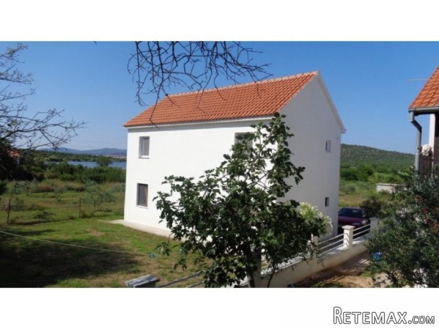 Kuća na prodaju - Dalmacija - 2