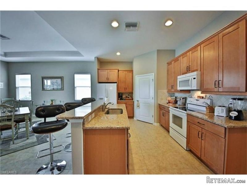3 bedroom Residence For Sale: Fort.. - 2