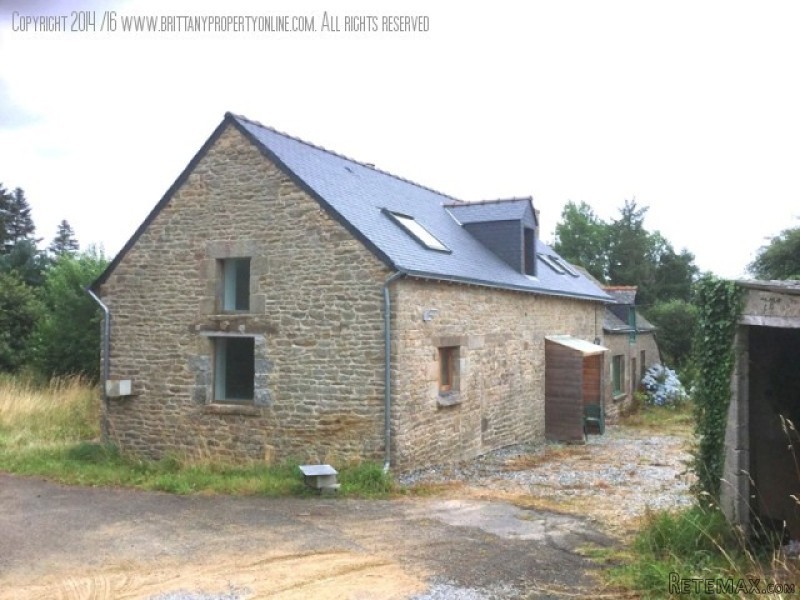 3 bed stone property + 2 bed gite on..