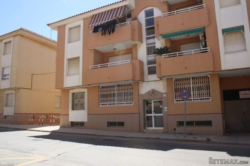 Apartment for sale in Los Nietos