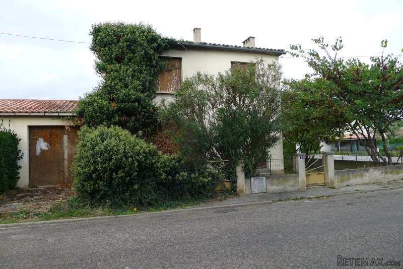 Villa For Sale Needing Major Secondary..
