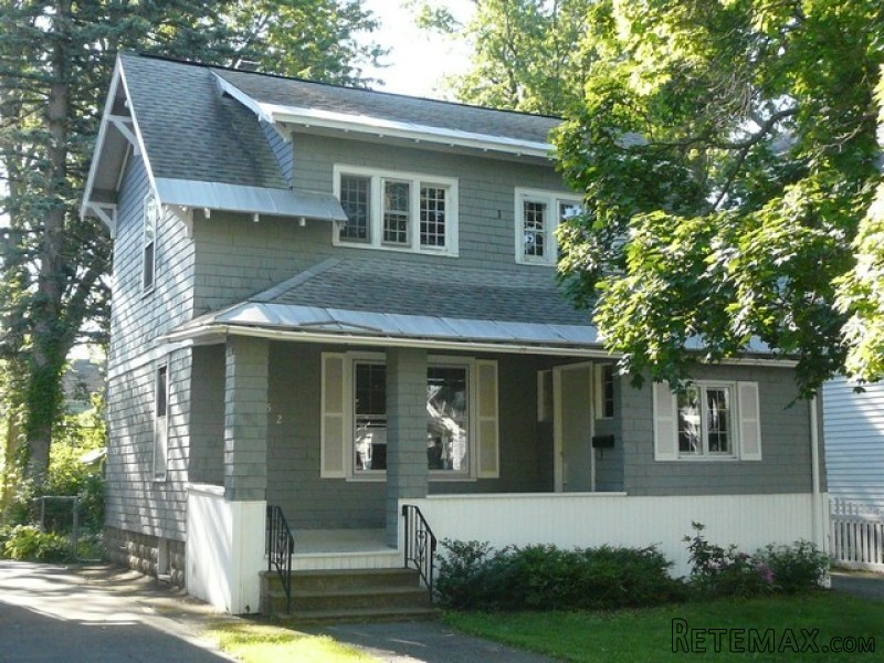 1152 Baker Ave Schenectady, NY, 12309..