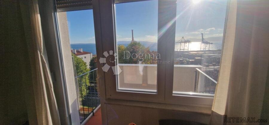 Krimeja, 3skl , 80 m2, balkon, pogled - 2