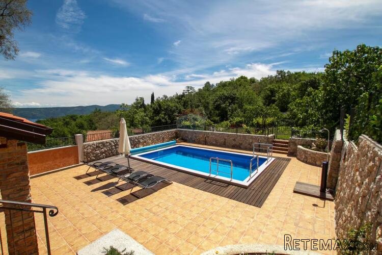 OPATIJA,BRSEČ- kamena vila s bazenom i pogledom na more - 2