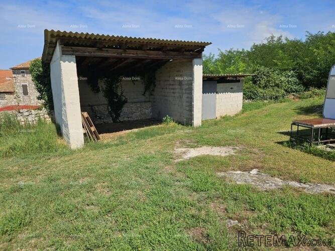 Prodaje se kuća u izgradnji, 70 m2 blizu Vrsara - 2