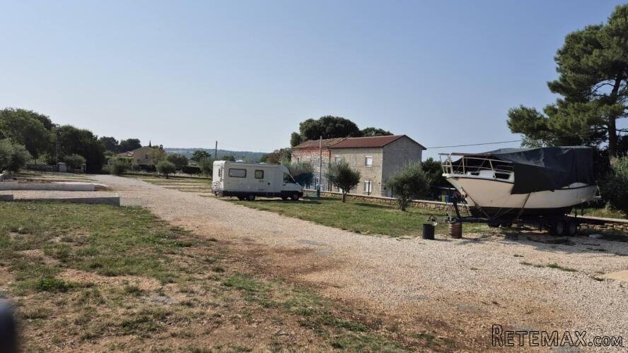 Istra, Sveti Lovreč kamp na građevinskom zemljištu - 3