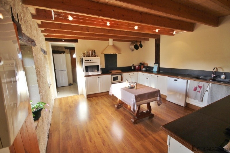 Lovely stone barn conversion, just.. - 2