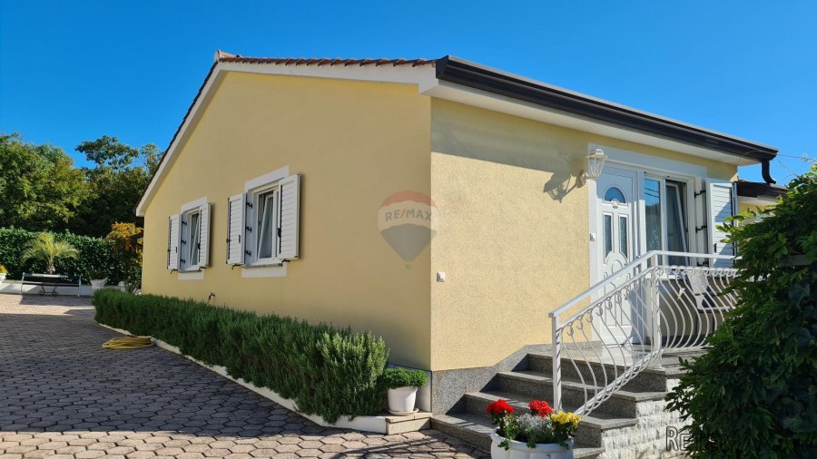 Poreč okolica: Dvije kuće s divnom okućnicom, pogled more - 7