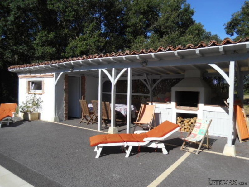 Pretty Villa Set On 4.2 Hectares With.. - 2