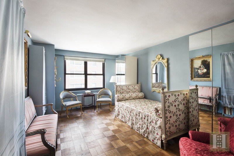 1 bedroom Apartment For Sale: 196 EAST.. - 2
