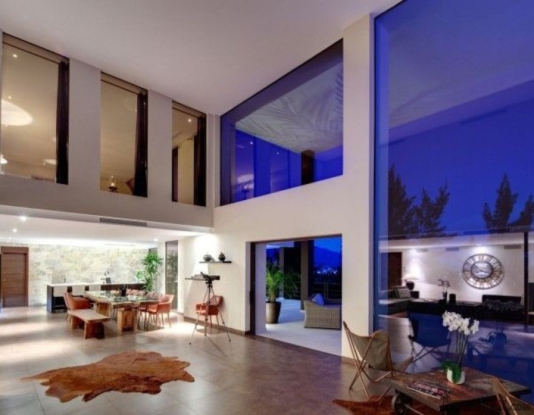 7 Bedrooms - Villas - Malaga - For Sale