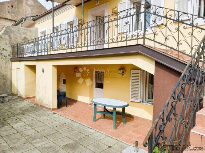 Prilika za turizam, kuća 97m2, Grižane - 2