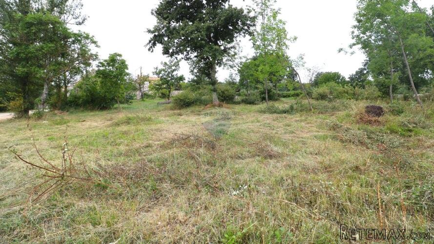 SV. LOVREČ, okolica- građevinsko zemljište s projektom - 2