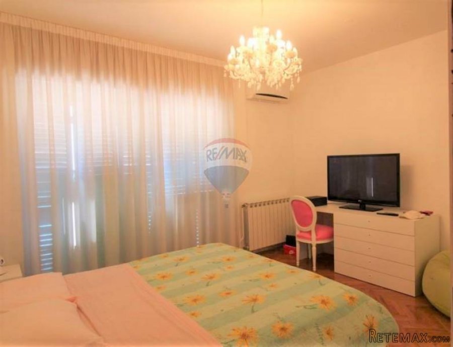 MATULJI - STAN 149 m2 - POGLED OTVOREN - 5