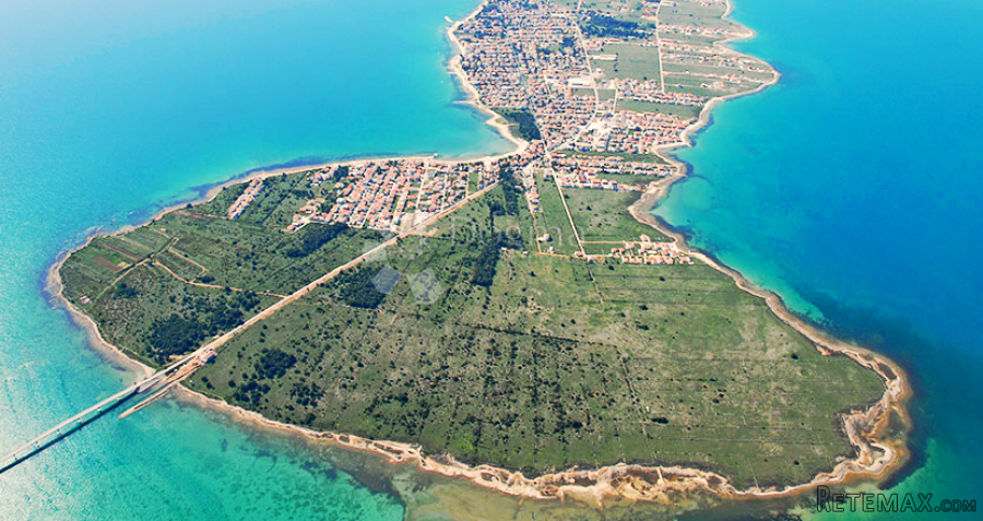 VIR POLJOPRIVREDNO ZEMLJIŠTE 2165 m2