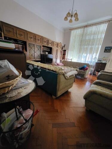 Gospodski stan na 5 minuta od Korza, 159m2