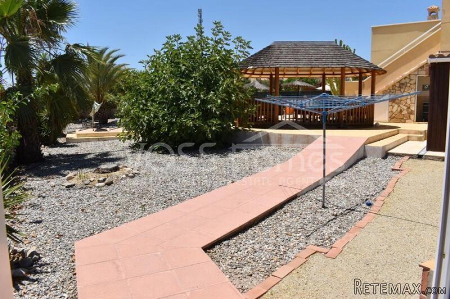NEW & EXCLUSIVE TO VOSS HOMES - A stunning, incredibly well.. - 15